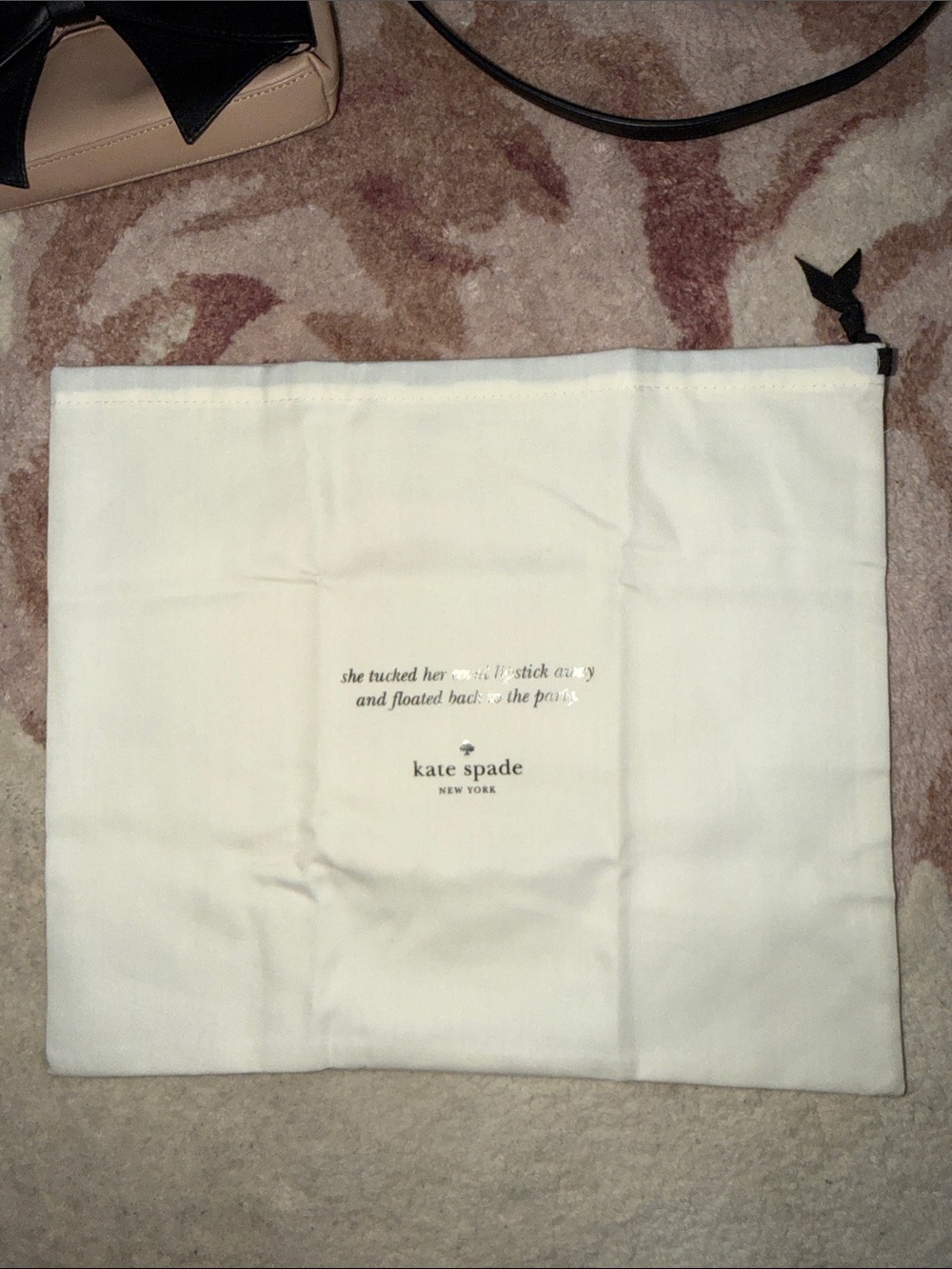 Kate Spade New York Hanover Street Aster Bow Crossbody - Picture 10 of 11